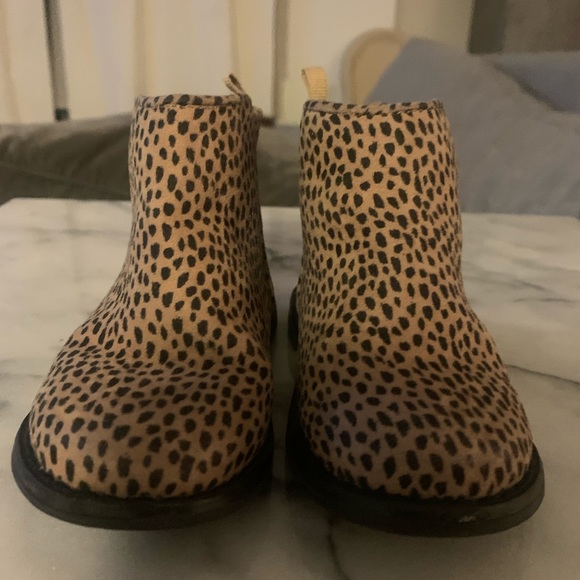 Gap Suede Toddler Leopard Print Size 6 - Picture 3 of 4